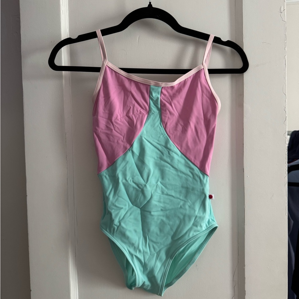 BRAND NEW YUMIKO SIZE M